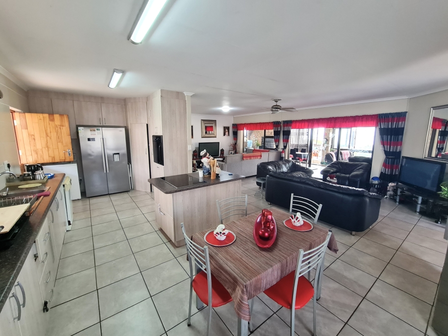 3 Bedroom Property for Sale in Noorsekloof Eastern Cape